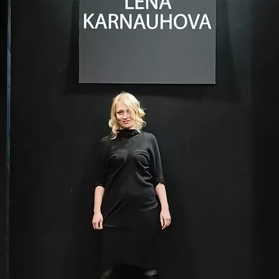 Карнаухова дизайнер одежды. Лена карнаухова дизайнер. Лена карнаухова одежда. Oysho платье коллекции из льна. Лена карнаухова.