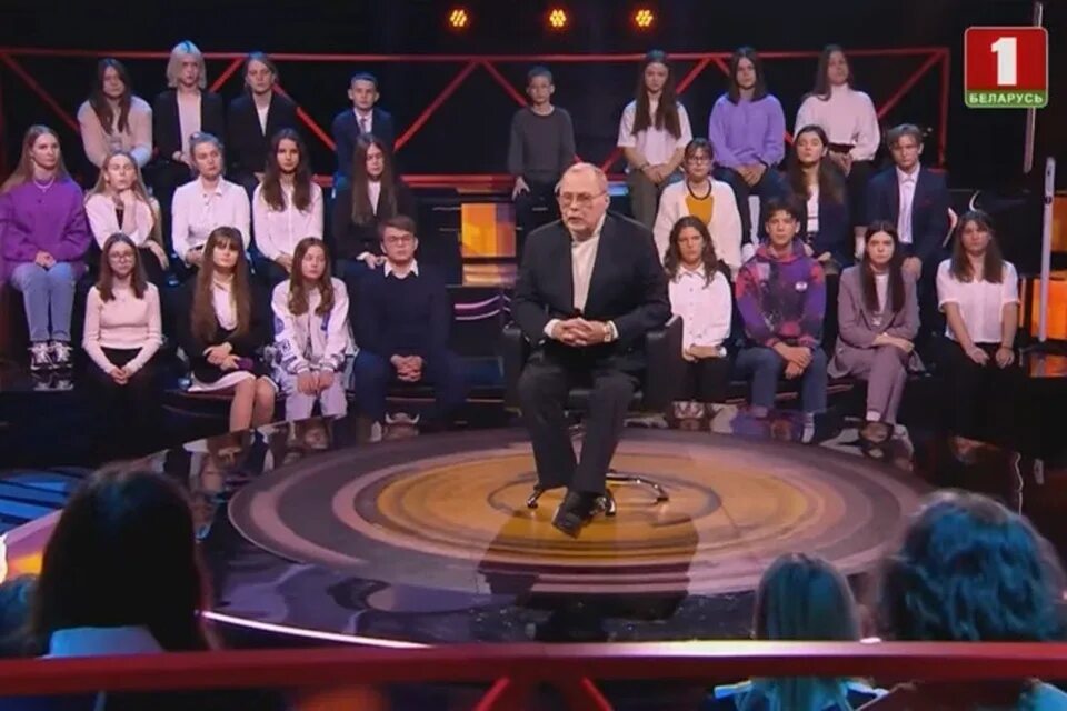 100 вопросов взрослому беларусь. 100 вопросов взрослому беларусь. 100 вопросов взрослому беларусь. Ток шоу сто вопросов взрослому. Совет отцов город междуреченск школа 26.