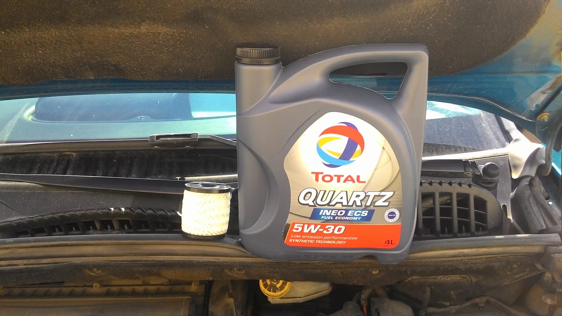 Масло на ситроен с3 пикассо. Масло в кпп ситроен с4 механика. Масла c3 picasso. Моторное масло total для ситроен с3. 4.