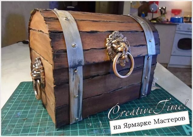 Сундук мк. Сундук из картона. сундук из коробки. сундук из картона своими руками. пиратский сундук.