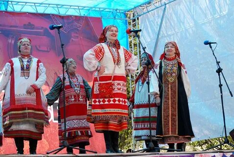Ансамбль праздник