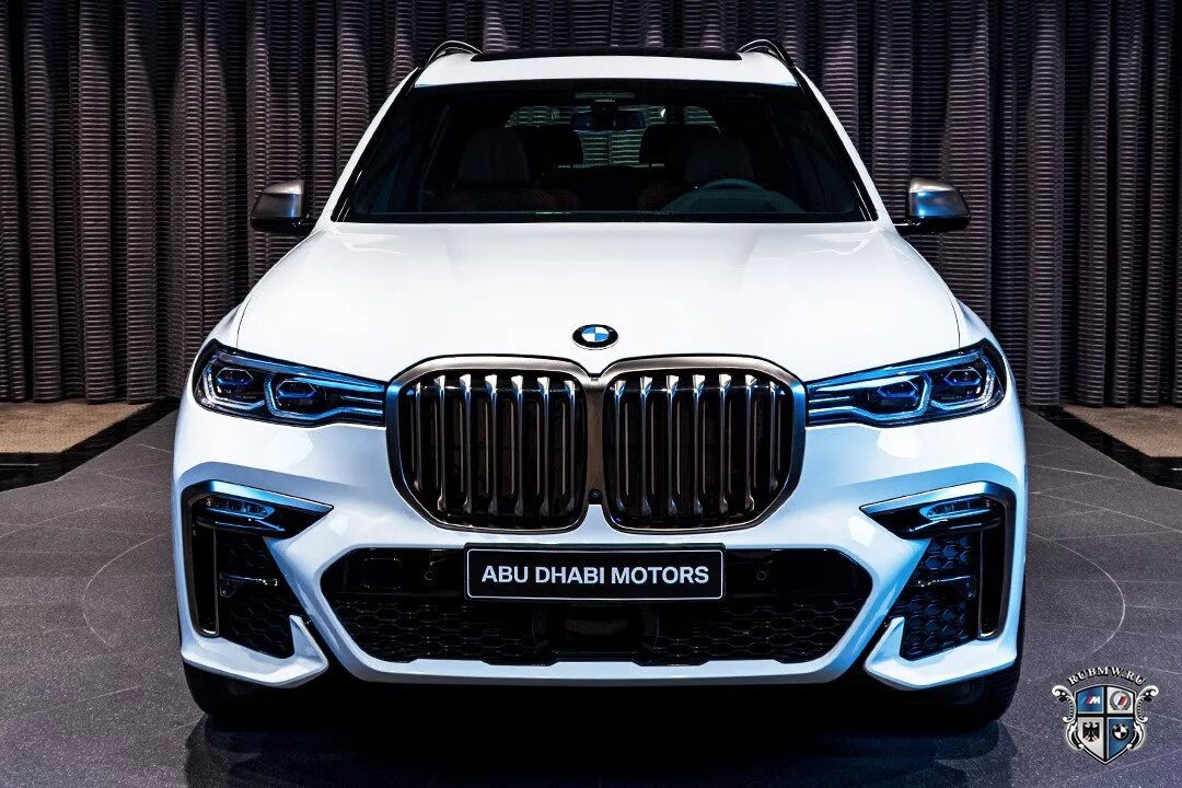 Х 7 м. BMW x7 m50i. BMW x7 m50i 2022. БМВ x7 m Performance. BMW x7 m50i Black.