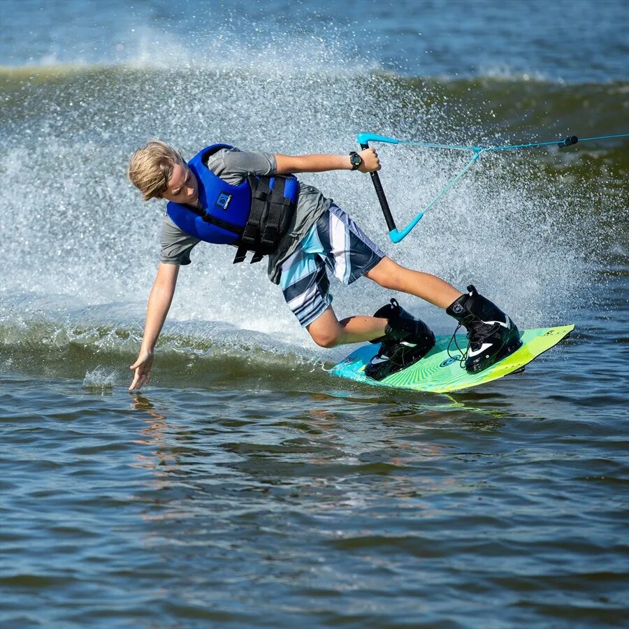 Jet surf mako мотор. Вейкборд доска. Radinn jetboard. Водная доска с мотором. Джет серф с мотором.