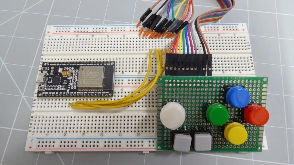 Esp32 keyboard. Esp32 ble. esp32 bluetooth audio. esp контроллер. программируемый контроллер esp-js-ar.