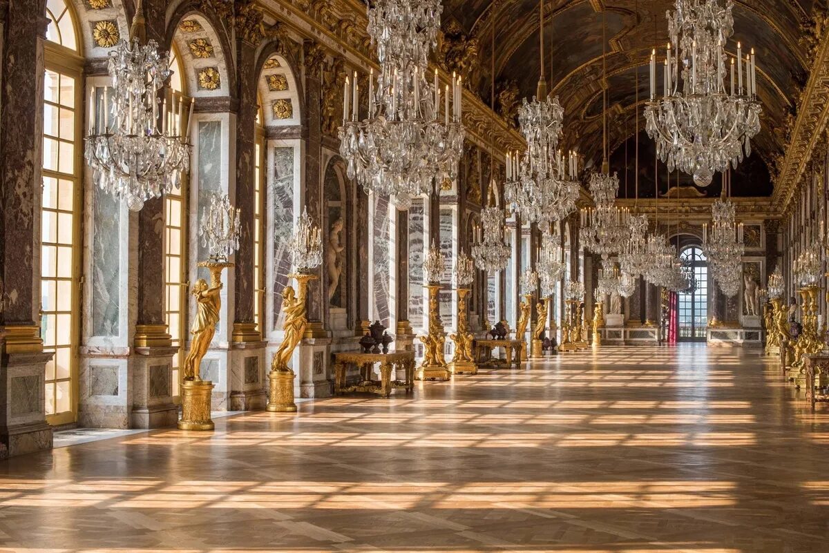 Версаль м. Версальский дворец, Версаль дворец Версаля. Зеркальная галерея Версальского дворца. Франция Версальский дворец внутри. Дворец Версаль Франция внутри.