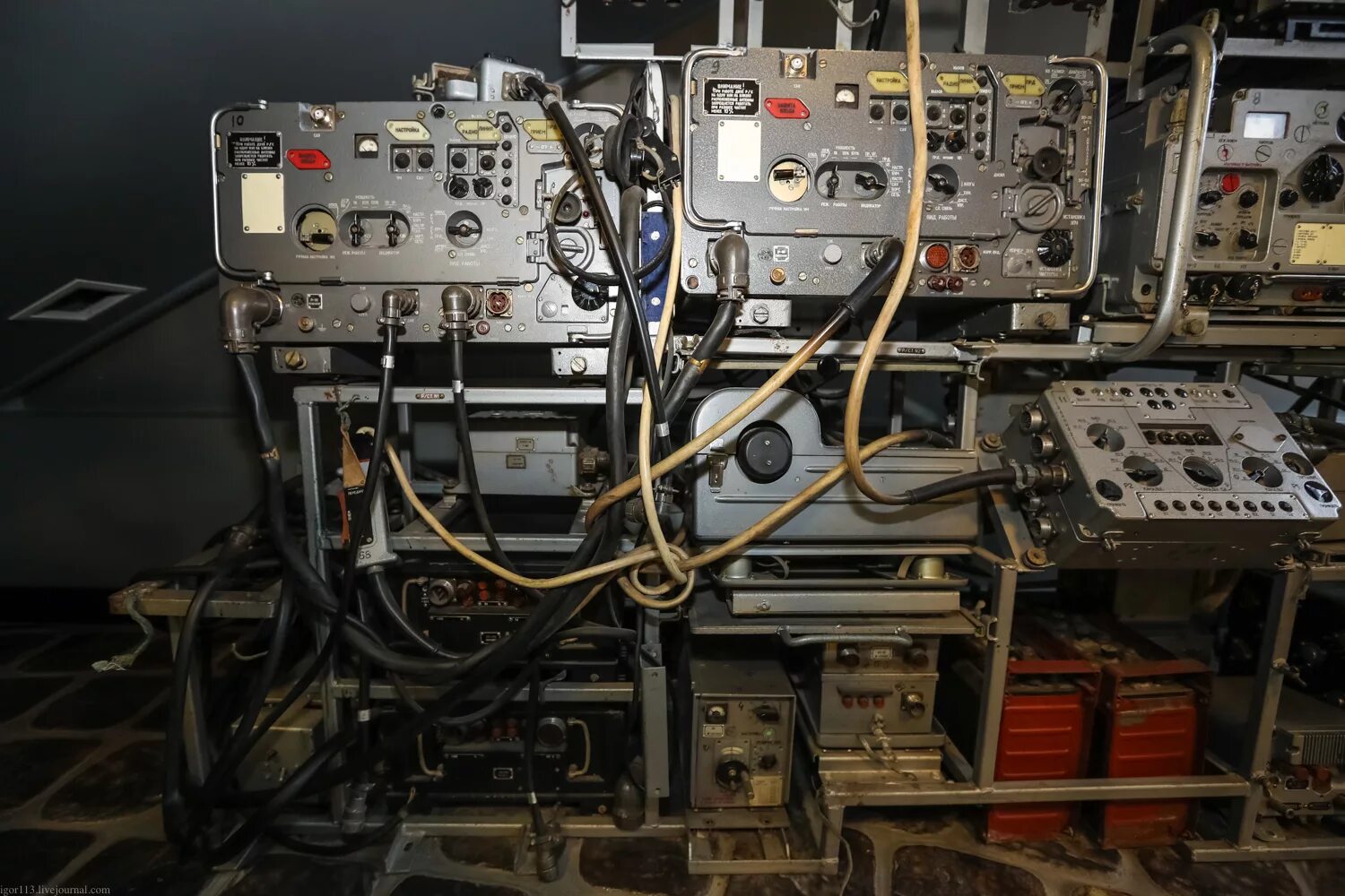 П-303 аппаратура уплотнения. Испытания аппаратуры. Т-206-3м1 засекречивающая аппаратура связи. Аппаратура зас т-219. Зас аппаратура связи т 230.