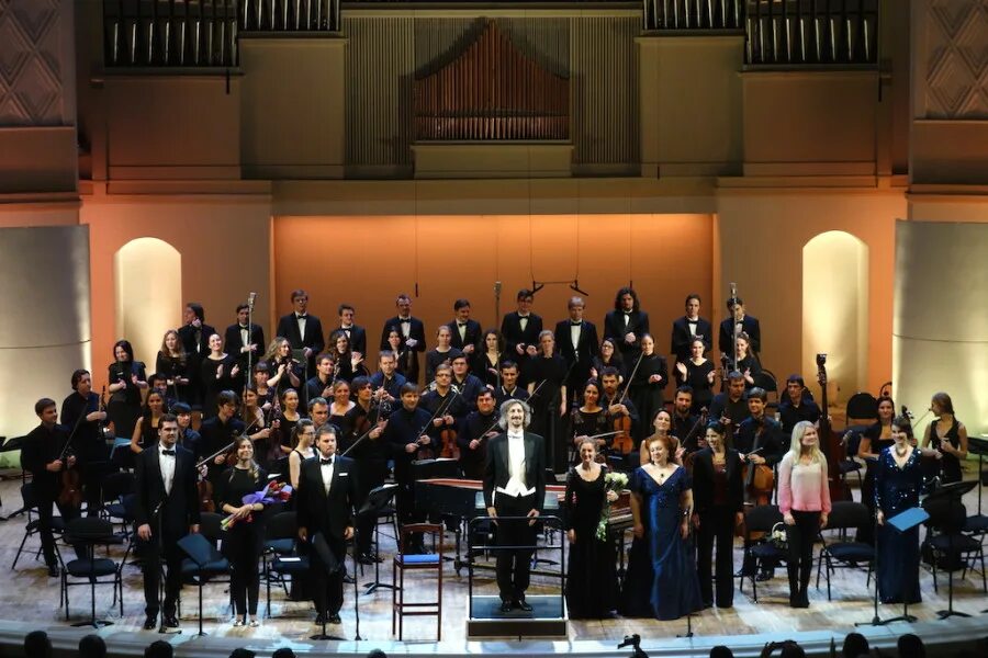 вокальный оркестр. мужской вокальный ансамбль алексея родионова. вокальный оркестр. кантата оркестр. мужские вокальные коллективы.