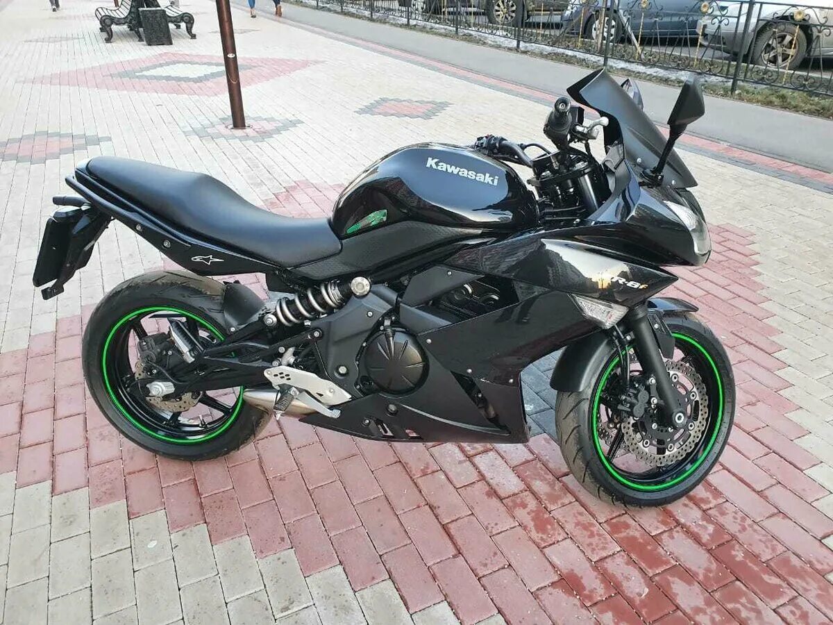 Ниндзя 650 купить. Kawasaki er650. Кавасаки Ерш 600. Кавасаки ер 650. Kawasaki Ninja 650 2008.