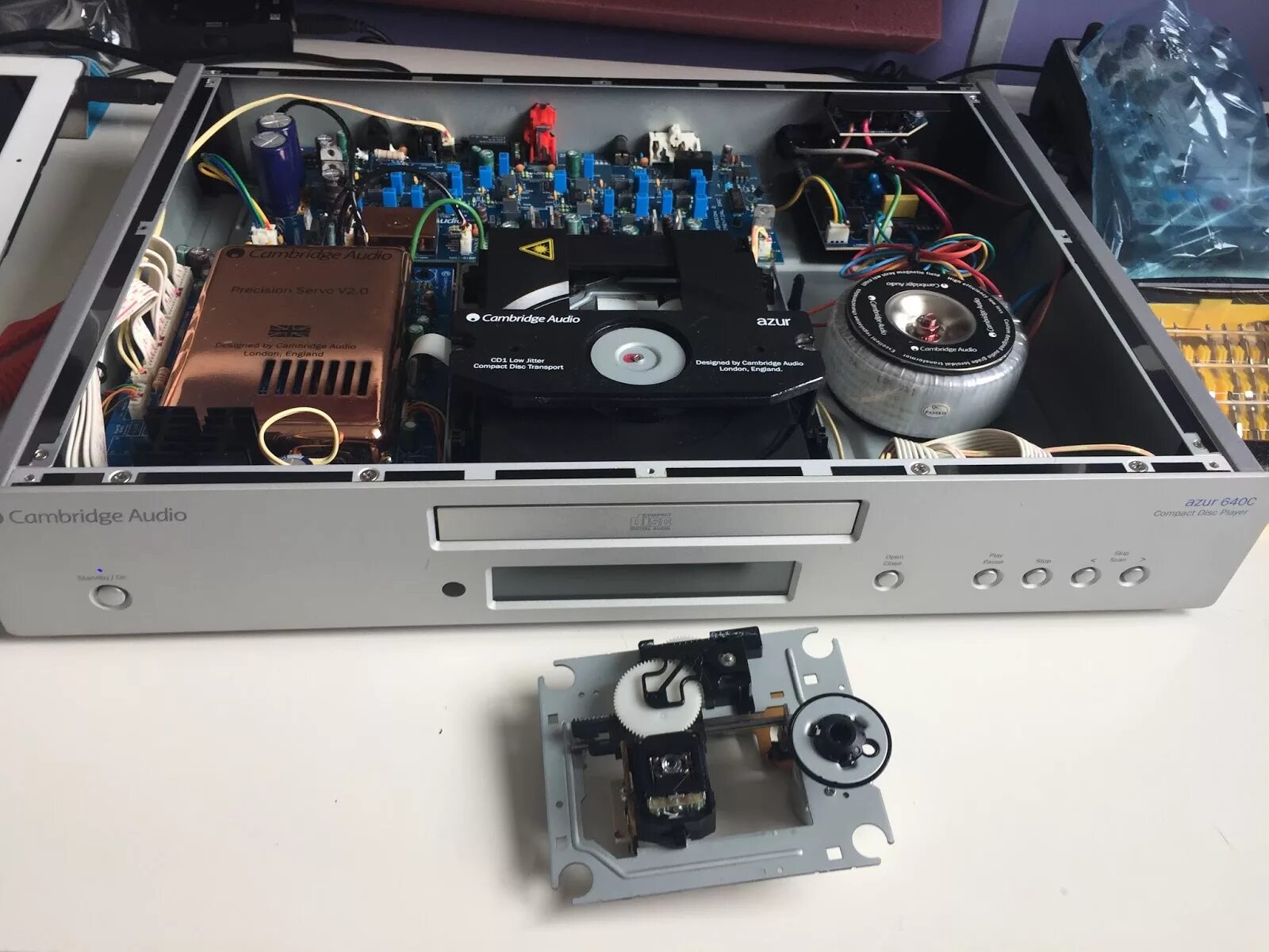 Cambridge audio azur 640a v2. Cd транспорт cambridge audio cxc v2. Cambridge audio azur 640a v2. Пасик для azur 640. Cambridge audio axa25.