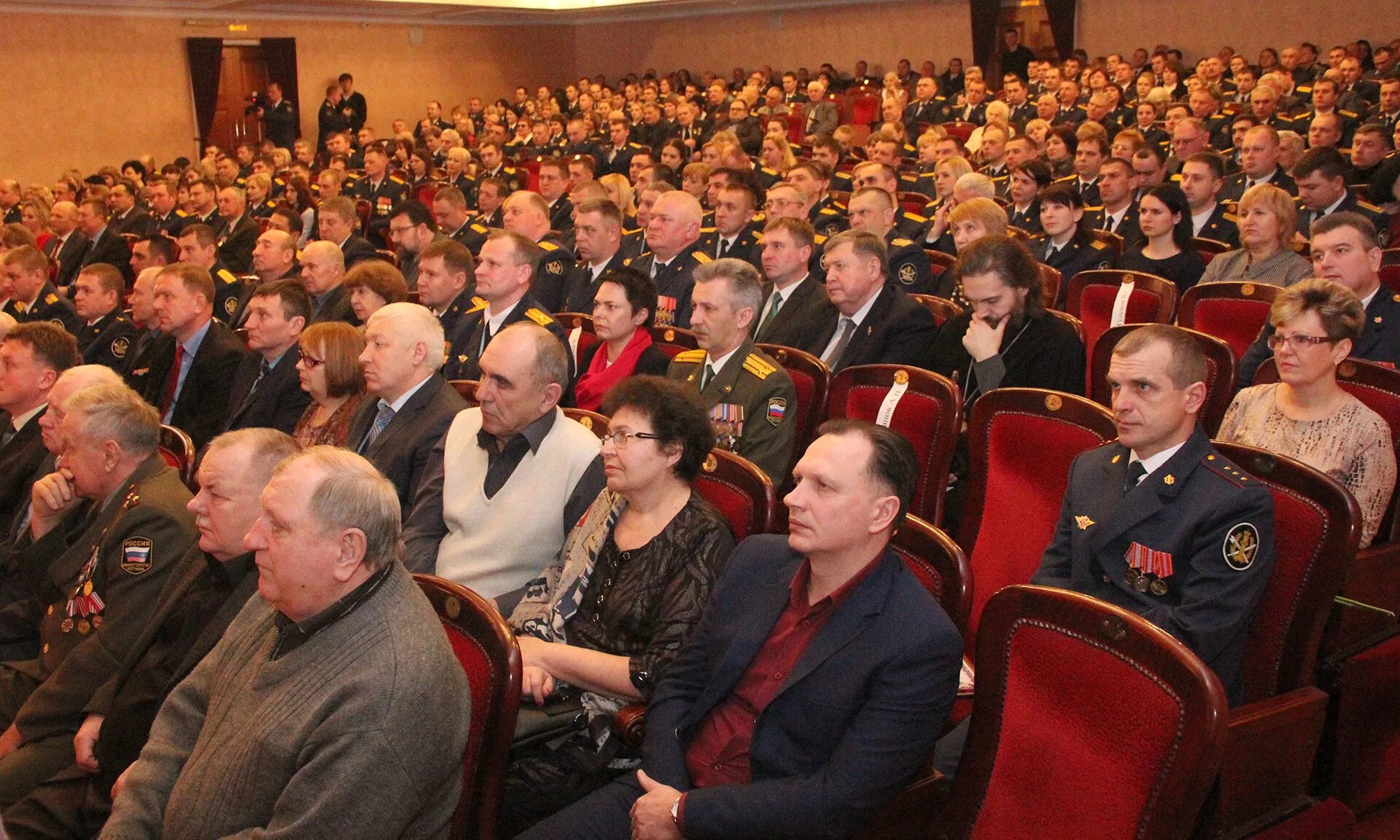 Управление уфсин по брянской области. Уфсин россии по брянской области. Фсин 32 брянск. Уфсин брянск. Герасимов сергей ермагенович уфсин брянск.