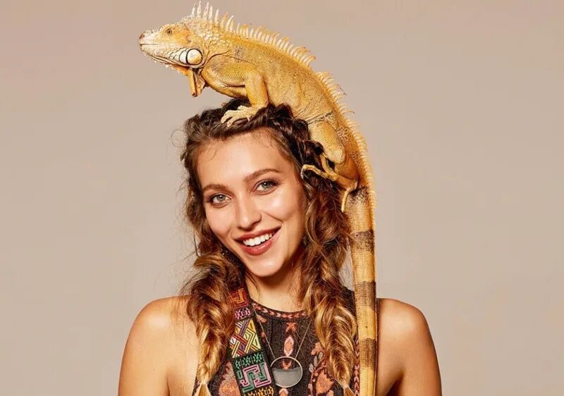 Уайнхаус регина тодоренко. Тодоренко шоу аватар. Тодоренко шоу аватар. Тодоренко шоу аватар. Регина тодоренко.