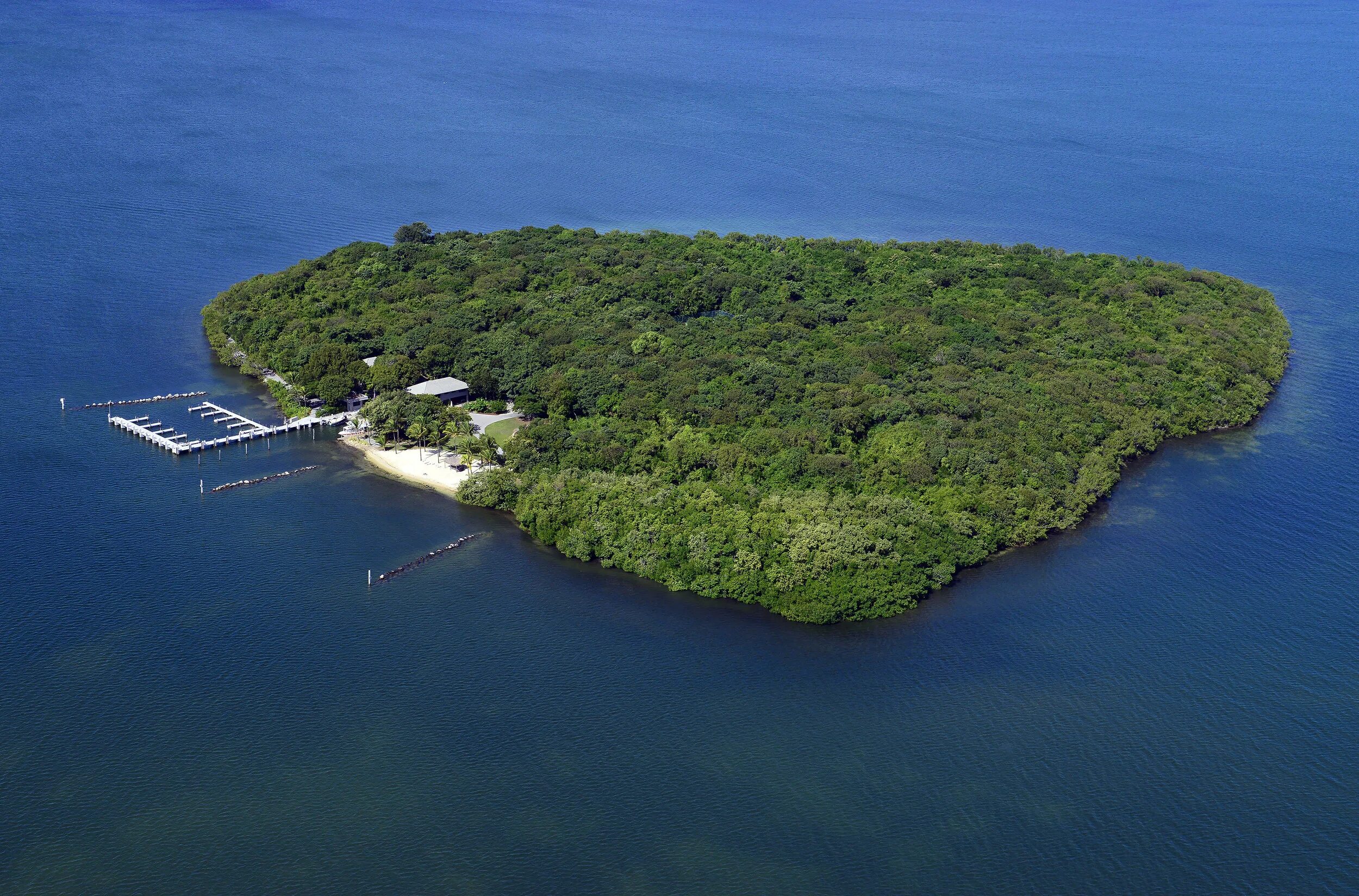 Остров ратманова и диомида. Острова на реке святого лаврентия. Остров принадлежащий. Аландские острова в балтийском море. Архипелаг кергелен.