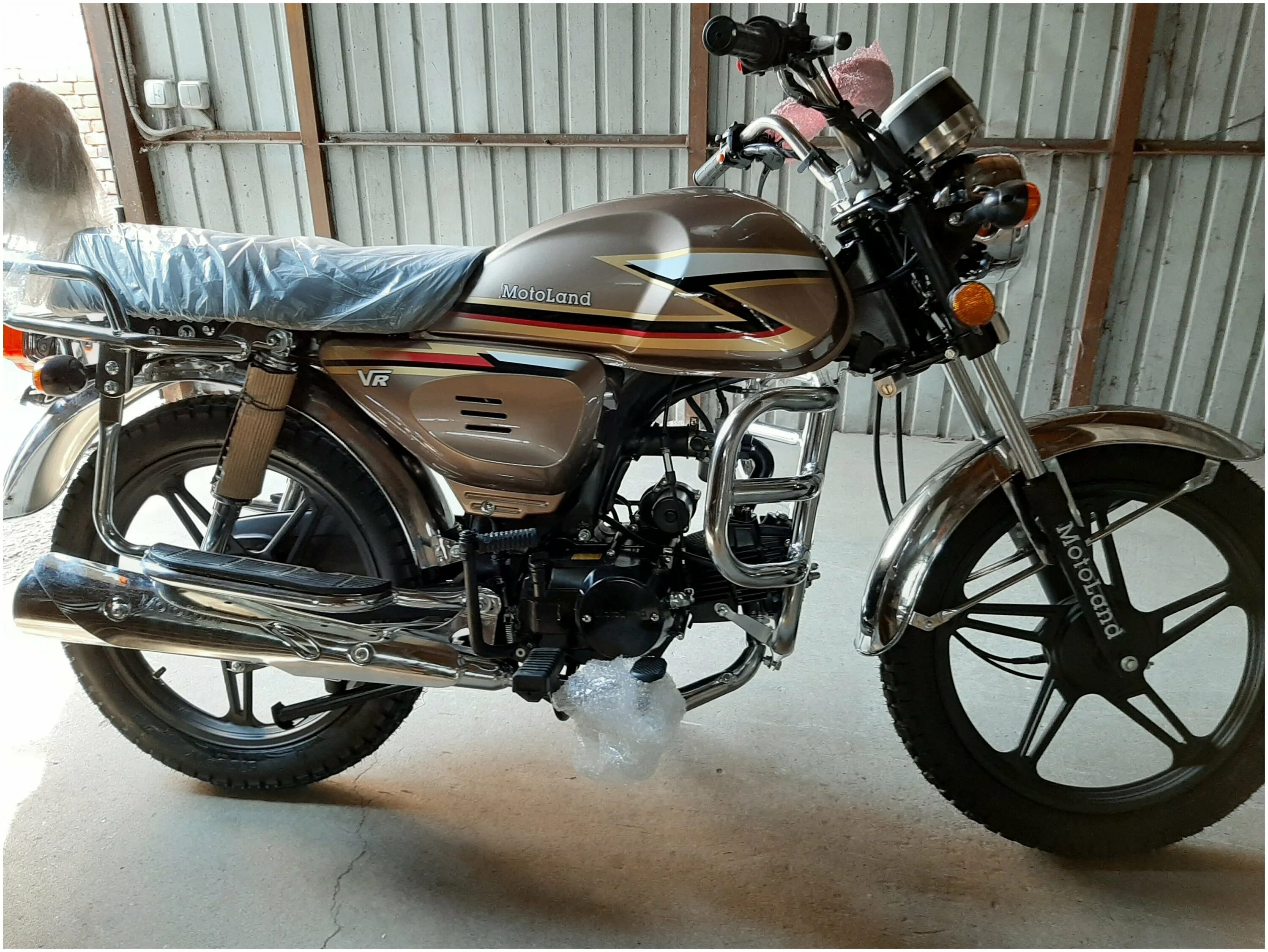 мопед мотоленд альфа вр11. альфа вр. мопед альфа vr 11. мопед motoland альфа vr 11 черный. мотоцикл альфа 110 кубов.