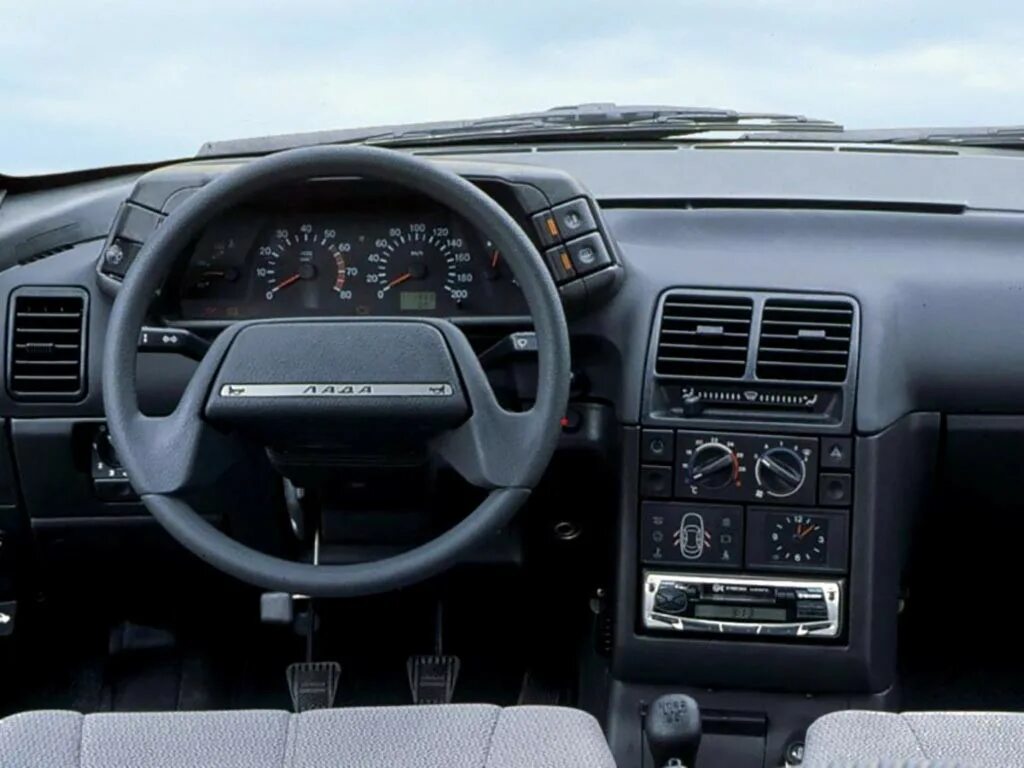 Ваз 2110 прототип 1985. Ваз 2110 1998 года салон. Ваз 2110 занижение -50. Audi 80 iv. Ваз 2112 1983 года.