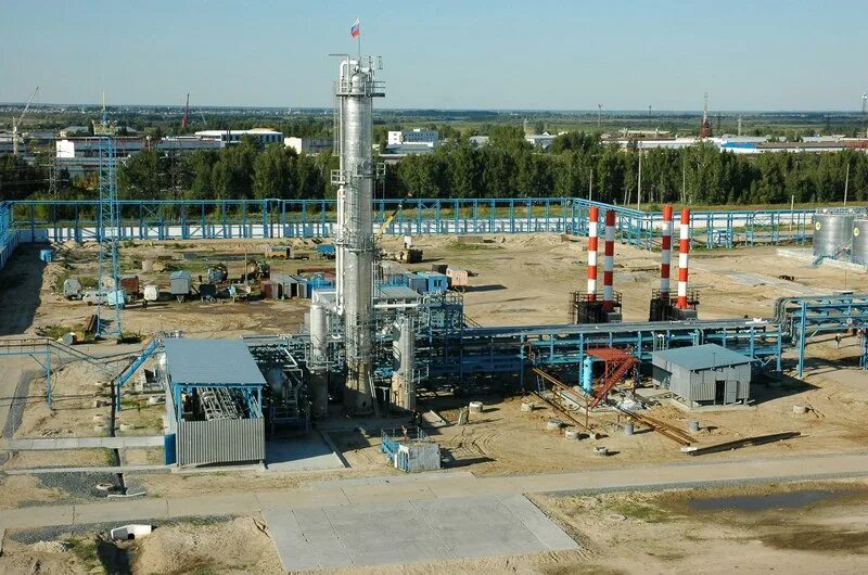 Бузулук нпз роснефть. Завод Оренбург нефтеперерабатывающий в Оренбурге. Бузулукский Бор нефтедобыча. Добыча нефти Оренбург. Добыча нефти в Оренбургской области.