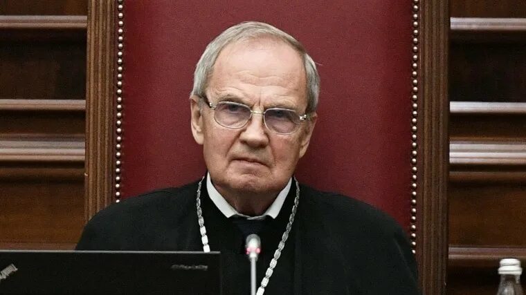 Председатель КС: для возвращения смертной казни России нужна новая Конституция -