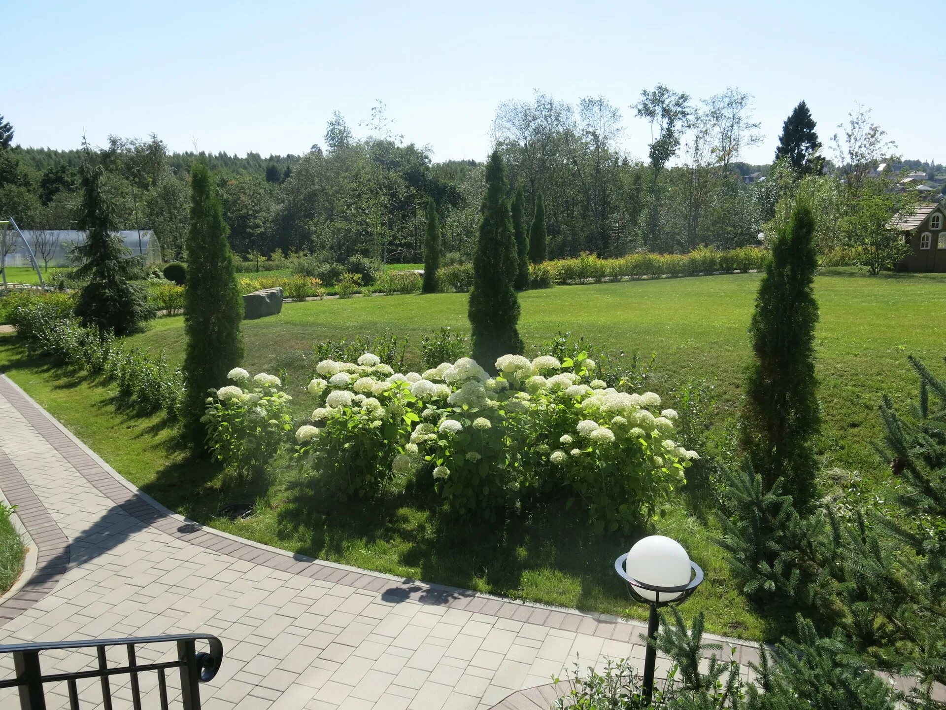 Истра мансурово. Мансурово истринский район. Мансурово церковь николая чудотворца. Истра мансурово. Храм святителю николаю мансурово истринский район.