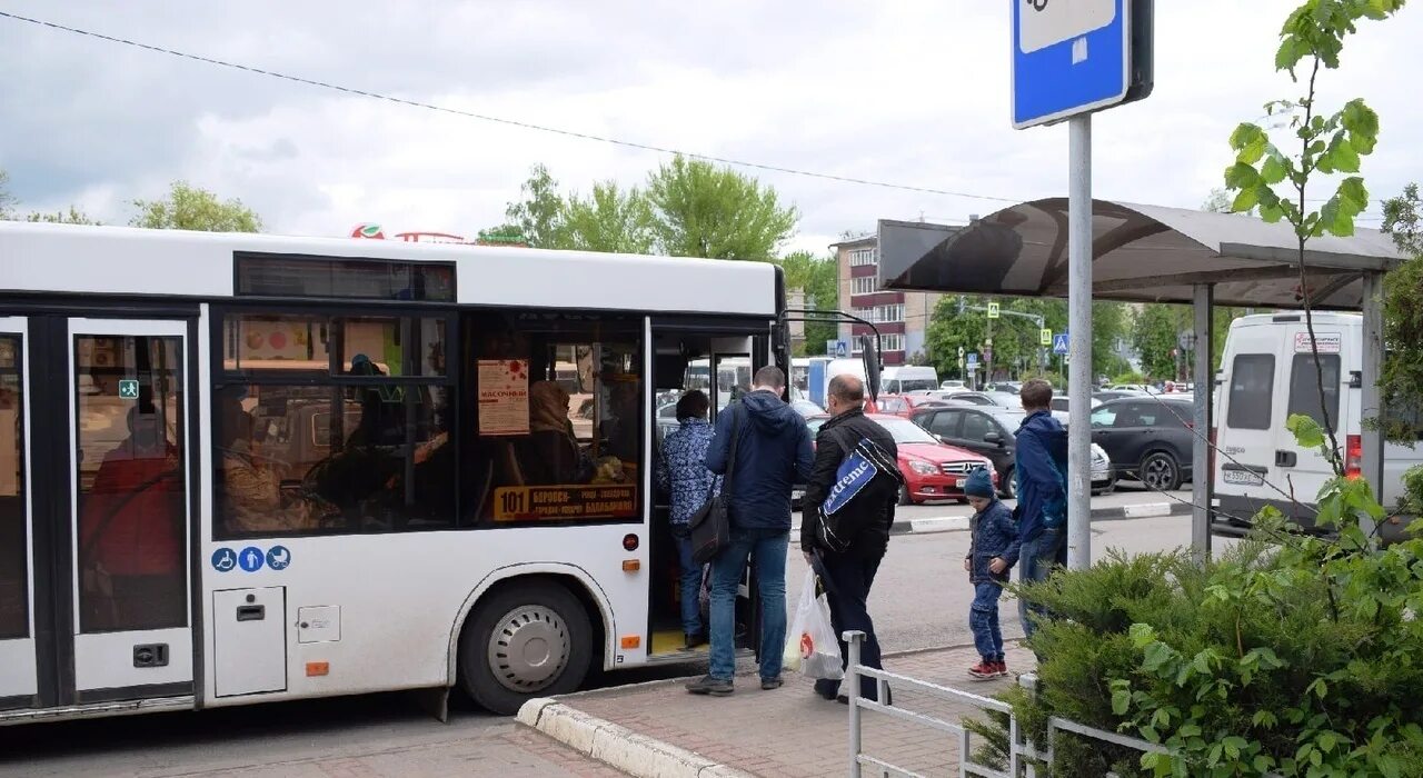 Автобус Боровск институт. Автобус Боровск Совьяки. Автобус 103 Боровск. Автобус 107 Боровск Ермолино.