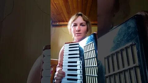 На белой карете песня