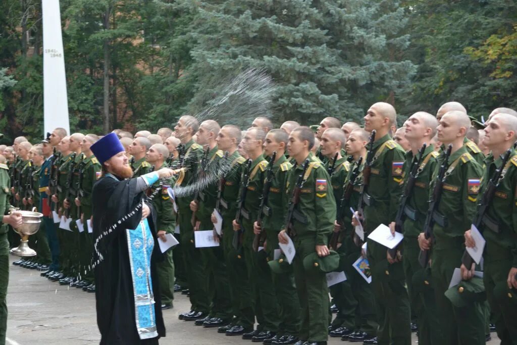 Высшее военное училище ракетных войск. Серпуховский филиал военной Академии РВСН. ФВА РВСН Серпухов. Серпухов Военная Академия ракетных войск. Военная Академия Петра Великого Серпухов.