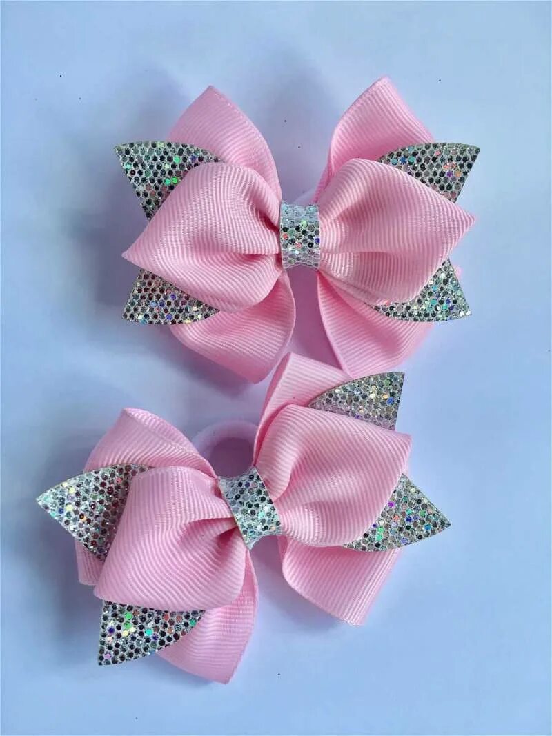 Резинки из репсовых лент. Бантики своими руками. Бантики из репсовой ленты. Бант резинка из лент. Бантик из ленты.