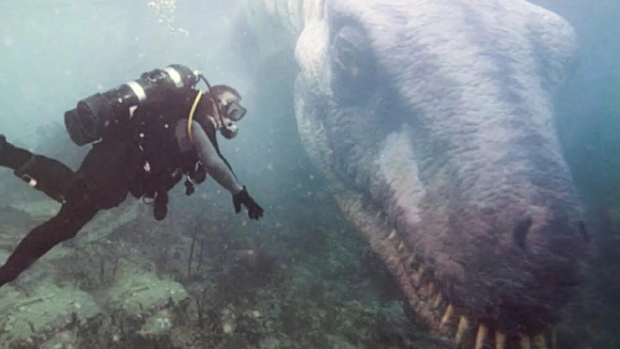 Тайны океанов документальный. Подводный монстр. Самые страшные вещи найденные под водой. Страшные вещи найденные в океане. Самые страшные находки в океане.