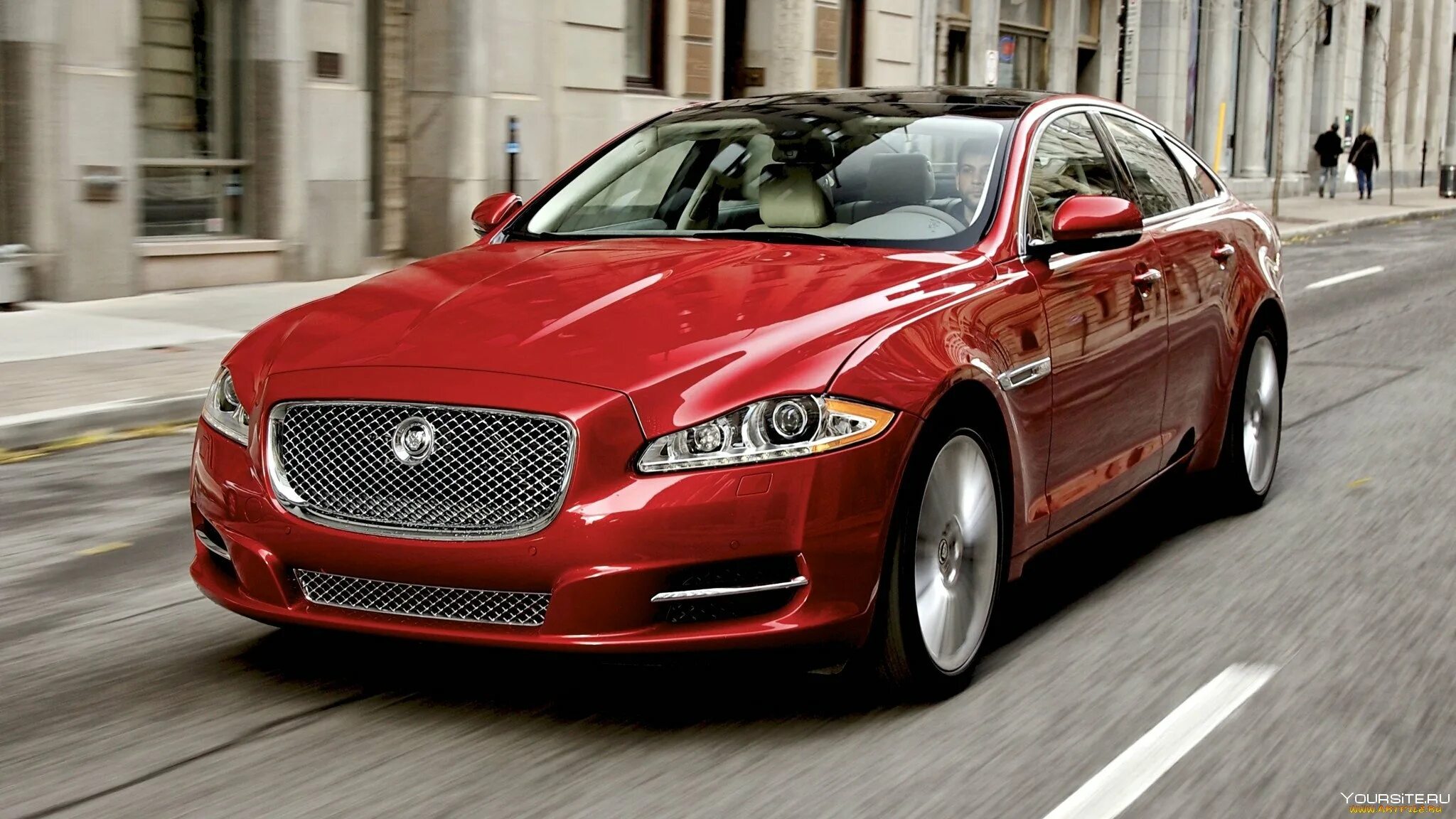 Jaguar m. Ягуар XJ бордовый. Ягуар XJ 2014. Ягуар машина yaguar модель. Ягуар 619 машина.