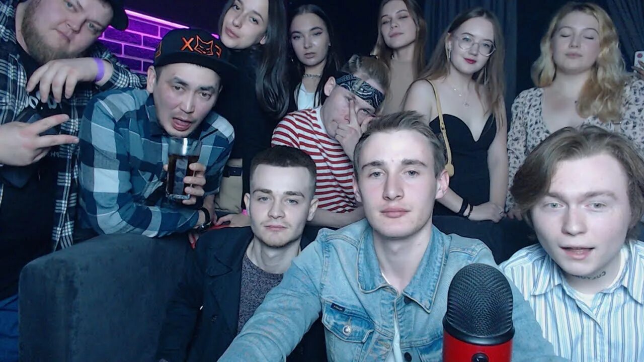Бар 2 лесхуби speed up. Стрим хата меллстроя. мелстрой движ. бар бар две лесбухи. алко стрим хата.