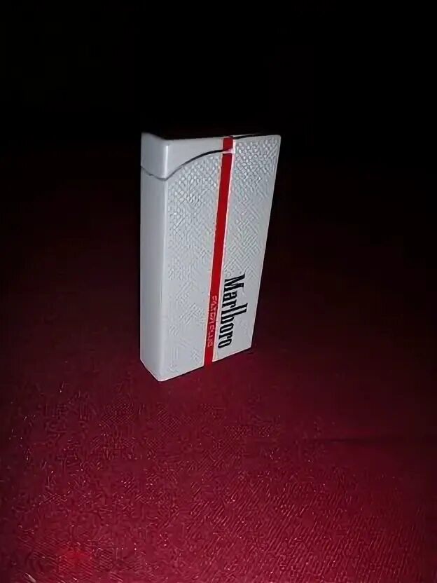 Сигареты на мешке купить. Зажигалка Marlboro ADM ao211. Зажигалка Marlboro Filter Plus. Зажигалка Мальборо 33l540. Зажигалка Мальборо газовая в металлическом корпусе.