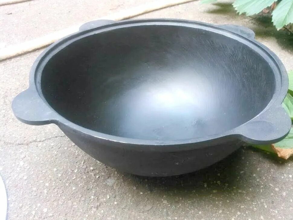 настоящие казаны. казан биол 10л. казан 50л. настоящие казаны. казан наманган чугун, 10 л.