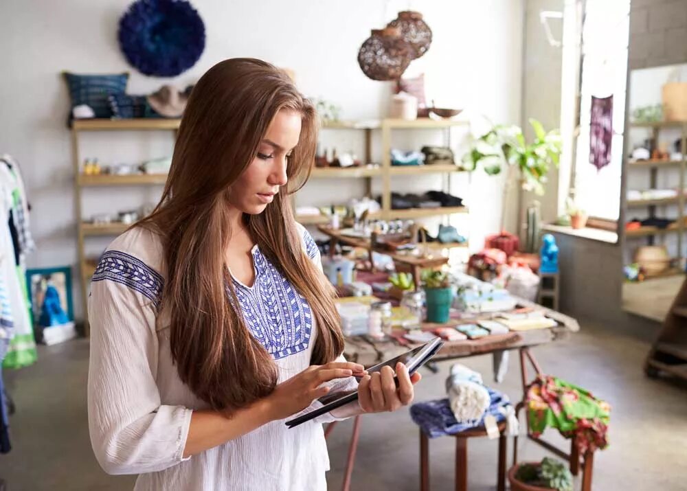 Ипотека для ип и самозанятых. Фрилансер фото. Изготовитель мебели. Самозанятые предприниматели. Как продавать на алиэкспресс из россии.