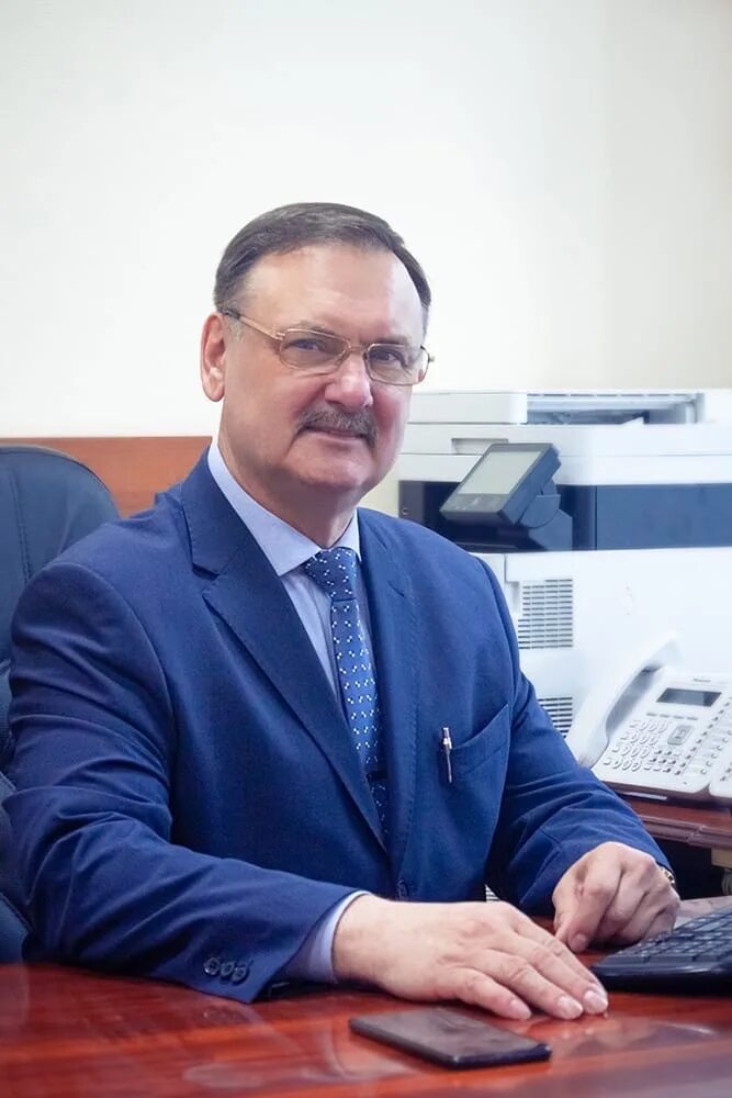 Семенов сергей владимирович огу. Бровко наталья валерьевна оренбург администрация. Сергей юрьевич огу. Мгимо проректор станислав. Проректор по социальной.