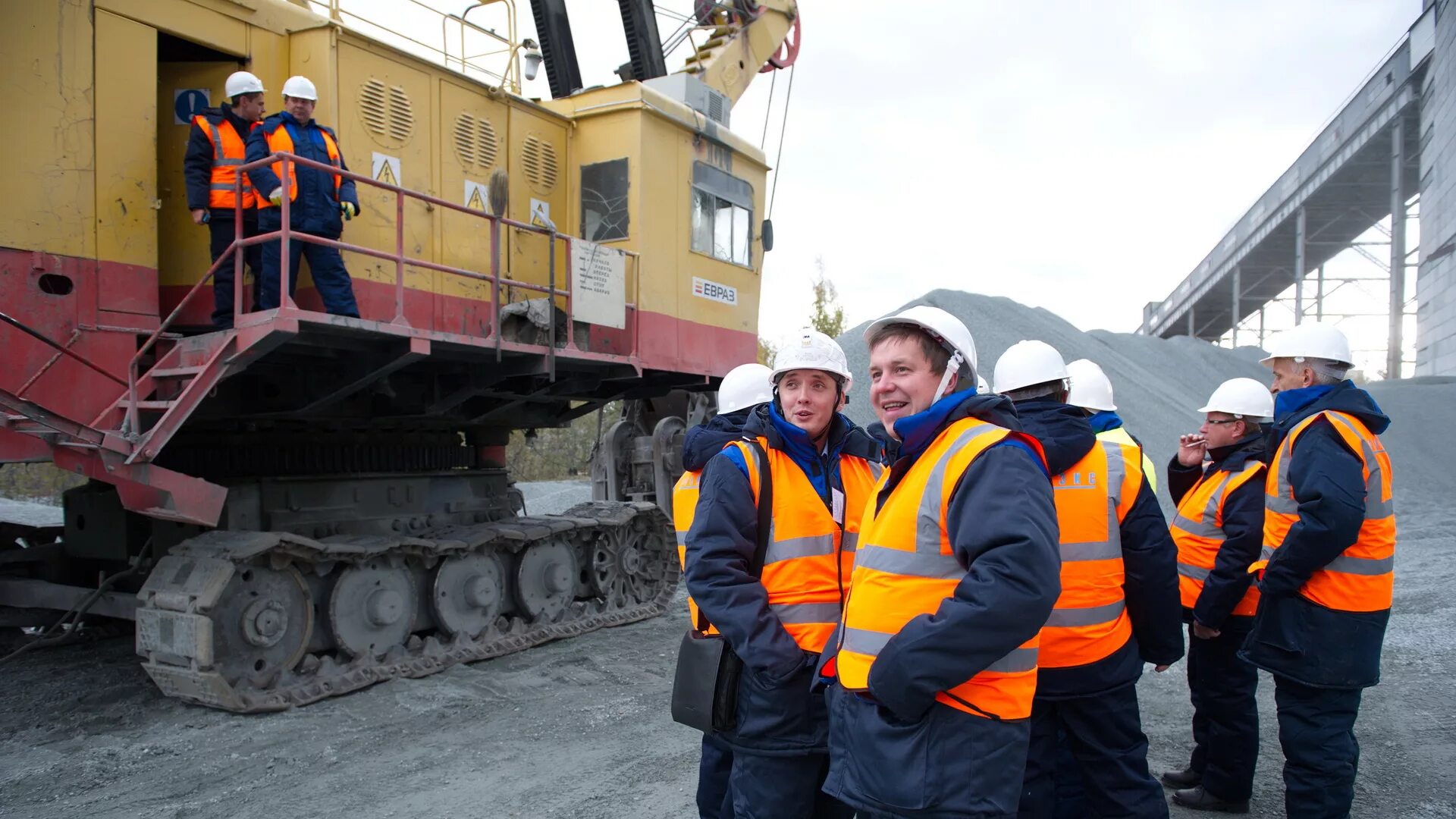 Пао югк. Компания югк. Пласт челябинская область югк. Югк светлинский. Гок светлинский зиф.