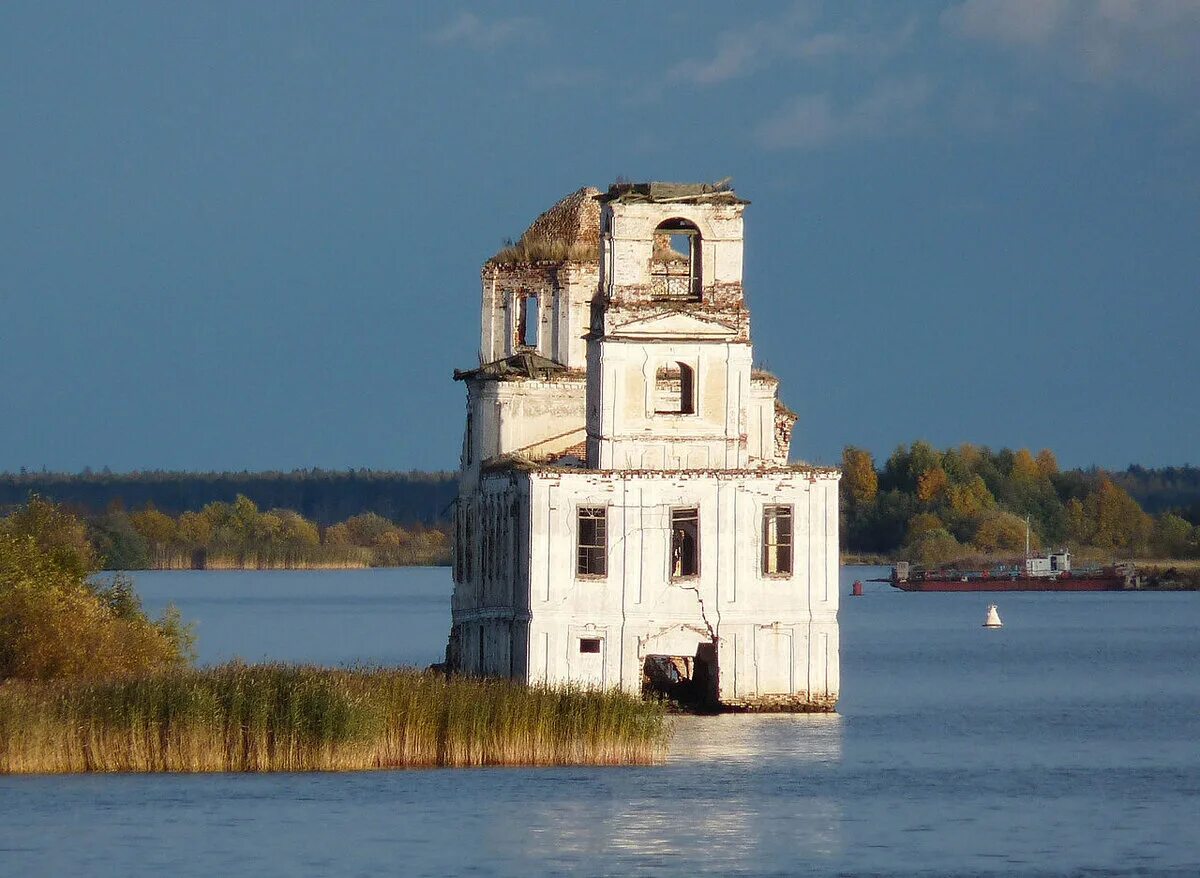 Сколько людей жило в крохино. Белое озеро Крохино Вологодская область. Церковь Рождества Христова (Крохино). Крохино Вологодская область Церковь. Церковь Крохино Шексна.