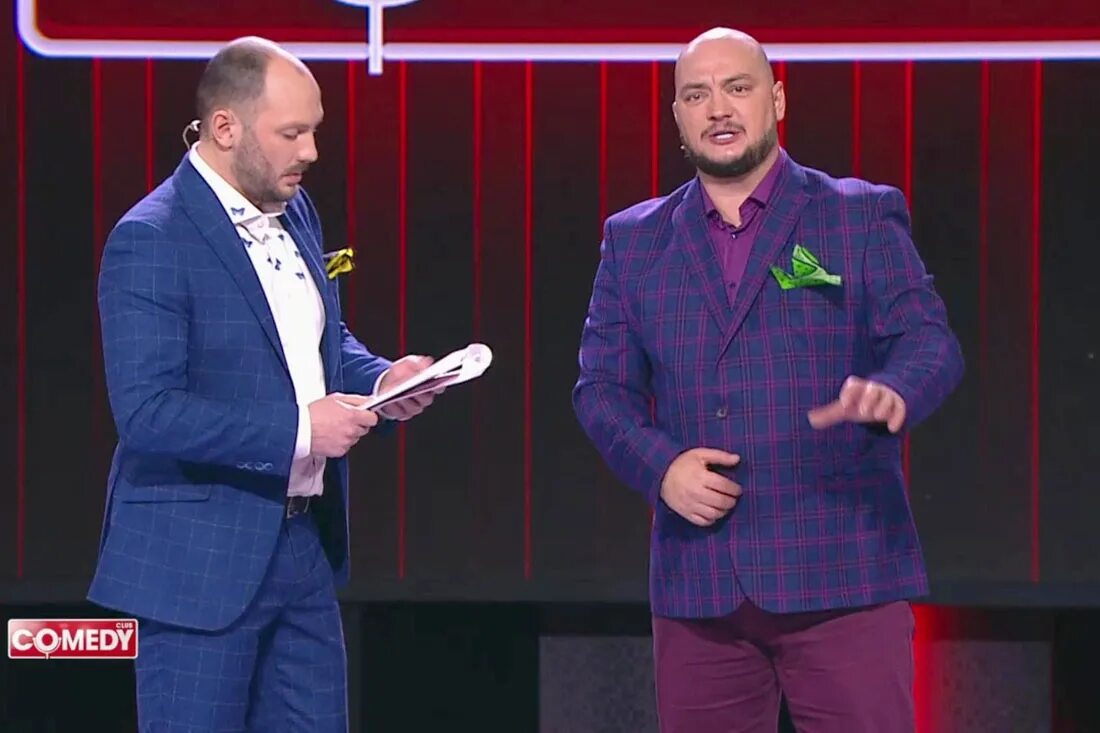 дуэт сестры зайцевы камеди. дуэт сестры зайцевы. роман юнусов дуэт сестры зайцевы. дуэт сестры зайцевы. дуэт сестры зайцевы камеди.