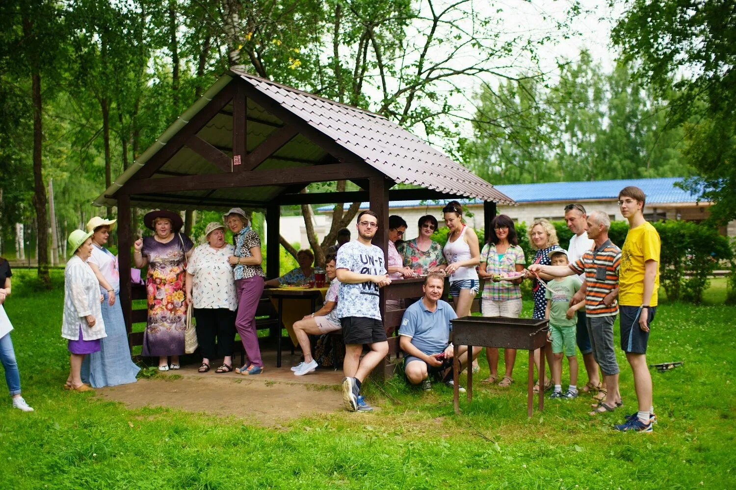 Вечером мы были на туристической базе. Корпоратив на базе отдыха. Корпоратив на турбазе. Корпоративные мероприятия на природе. База отдыха для корпоратива.