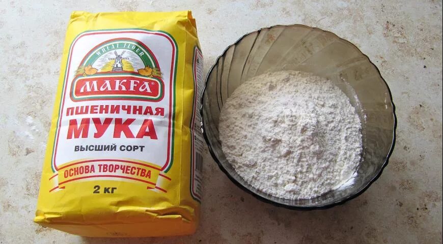 Чем отличается высший сорт муки от первого. Мука пшеничная высшего сорта. мука высший сорт. мука пшеничного высшего сора. мука высшего сорта фото.