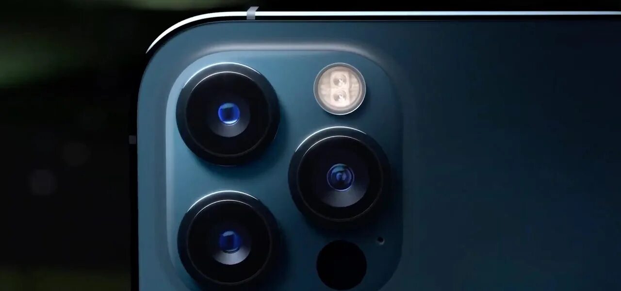 Iphone 12 звук. Iphone 12 Pro камера. Iphone 12 Pro Max камера. Iphone 11 Pro Max камера. Iphone 12 с 3 камерами.