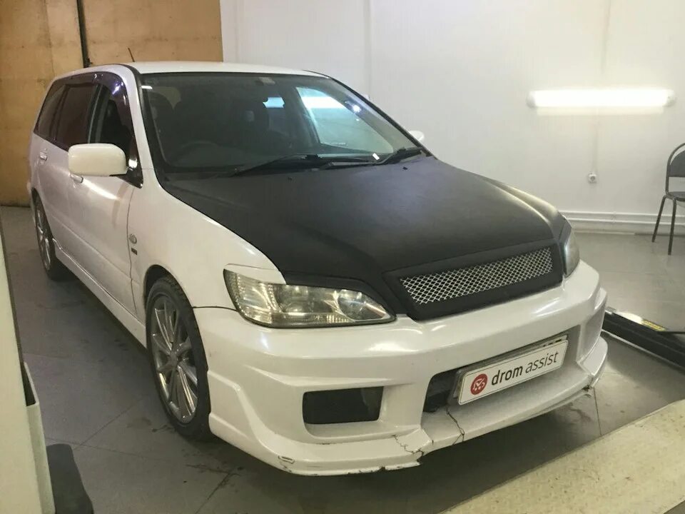 Митсубиси цедия купить. Лансер 9 цедия. Лансер цедия 2004. Mitsubishi Lancer Cedia 2004. Митсубиси 2004 ланцер зади.