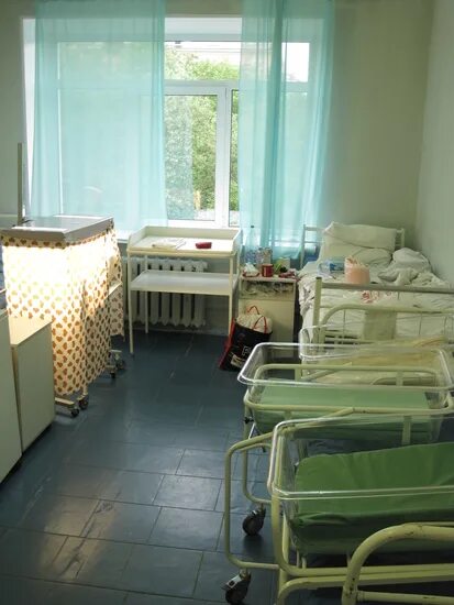 Первый роддом мурманск. Палаты в 1 роддоме мурманск. Роддом планерная вилиса лациса. Роддом 1 мурманск. Рудненский родильный дом.
