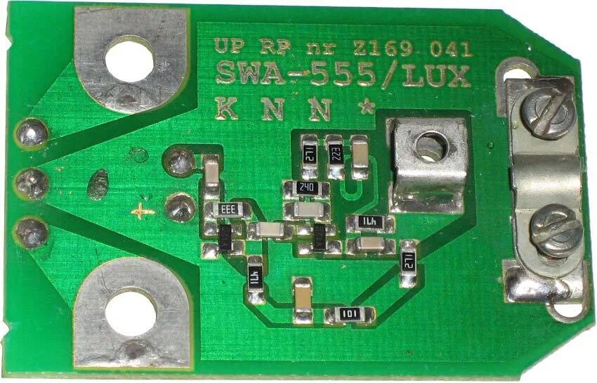 Плата для антенны телевизора. Усилитель антенный SWA-555 Lux. Усилитель для цифрового антенна SWA 555 Lux. Усилитель для TV SWA-777 Lux. Широкополосный усилитель sma555.