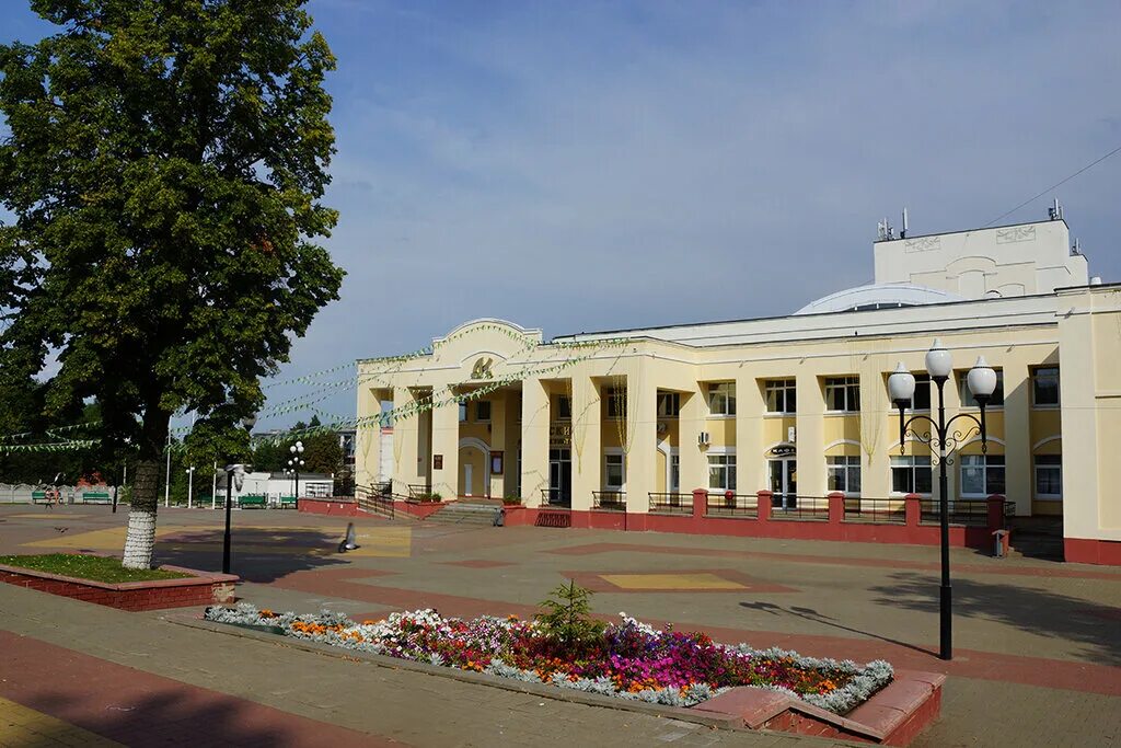 дк майский белгородского района. майский дворец культуры. поселок майский дк. дк майский советская гавань. майский дворец культуры.