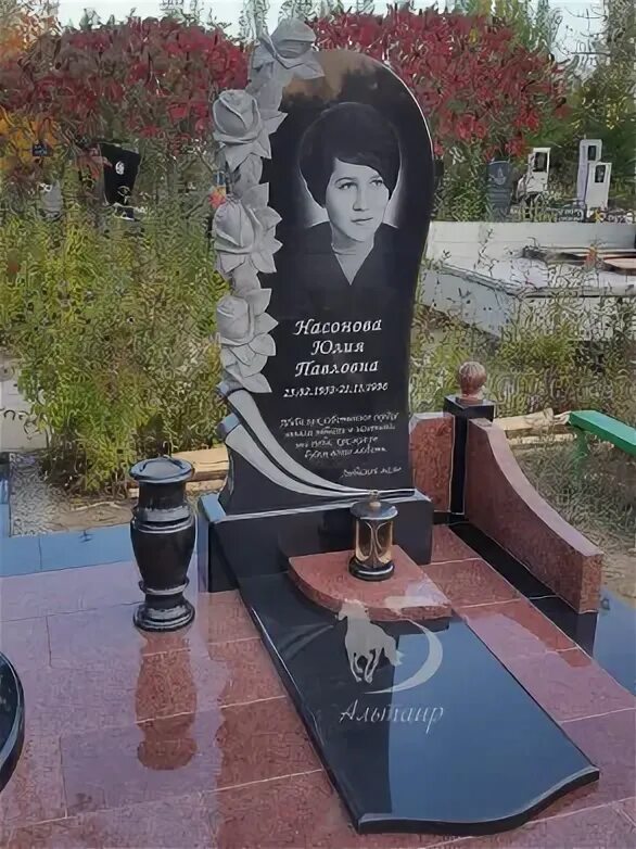 ЗАКАЗАТЬ ПАМЯТНИК НА МОГИЛУ В КРАСНОДАРЕ