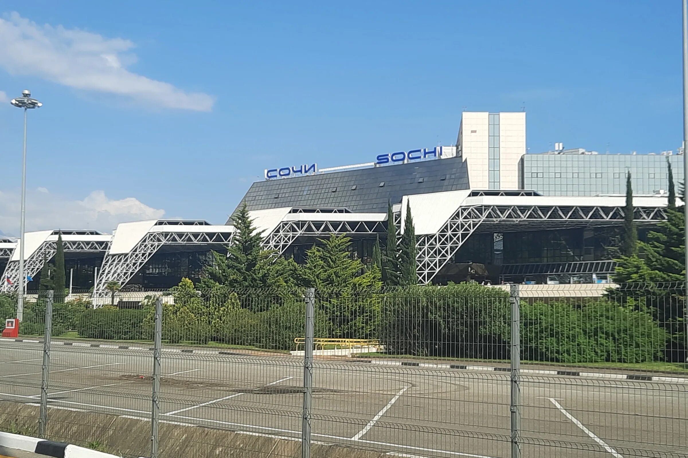 Олимпийский стадион «фишт» город. Аэропорт сочи краснодар. Адлер имеретинский район. И. Сочиавтотранс мойка.