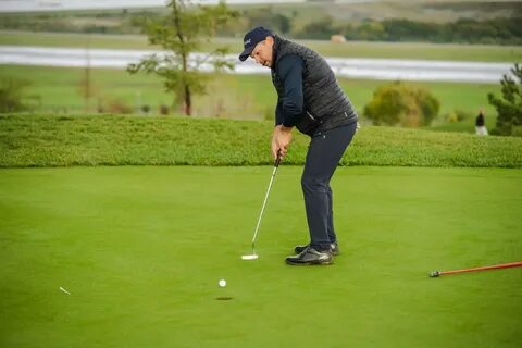 Гольф Поле Купить.