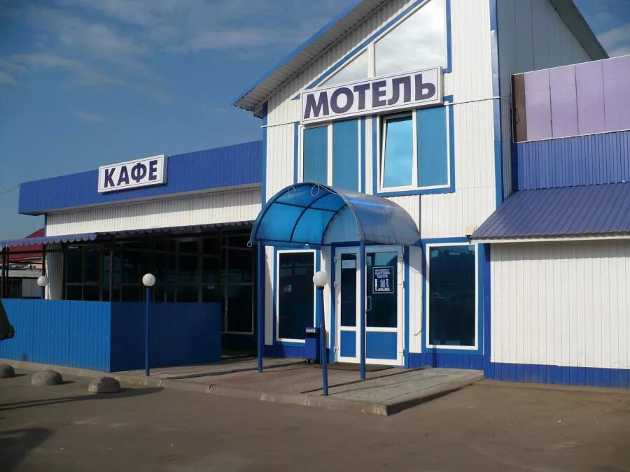 хукер мотель motel. открыть мотель. открыть мотель. магазин на трассе. мотель в мексике.
