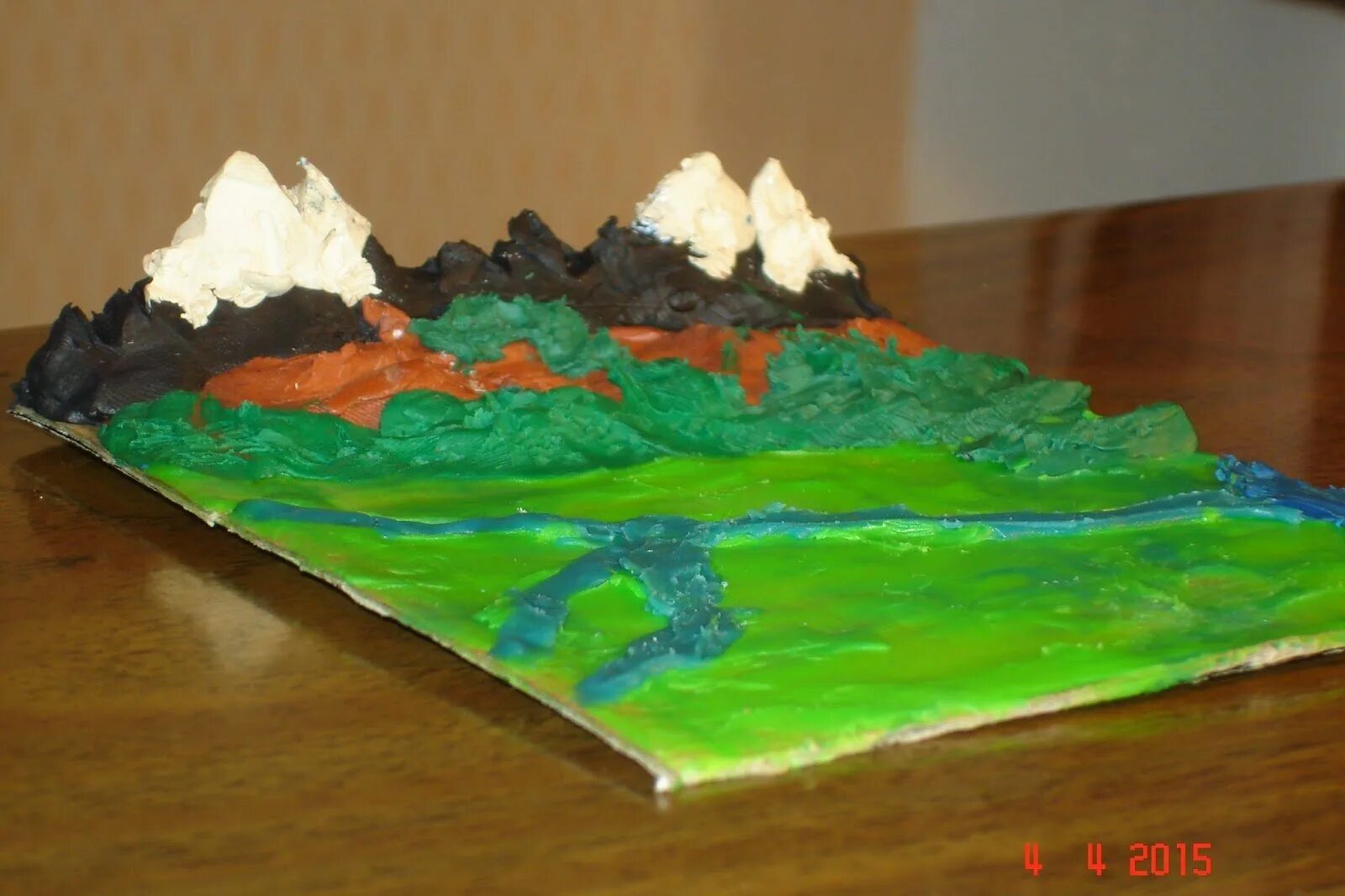 Гора из пластилина. Макет горы. Макет горы своими руками. Горы из пластилина. Макет гора для детского сада.