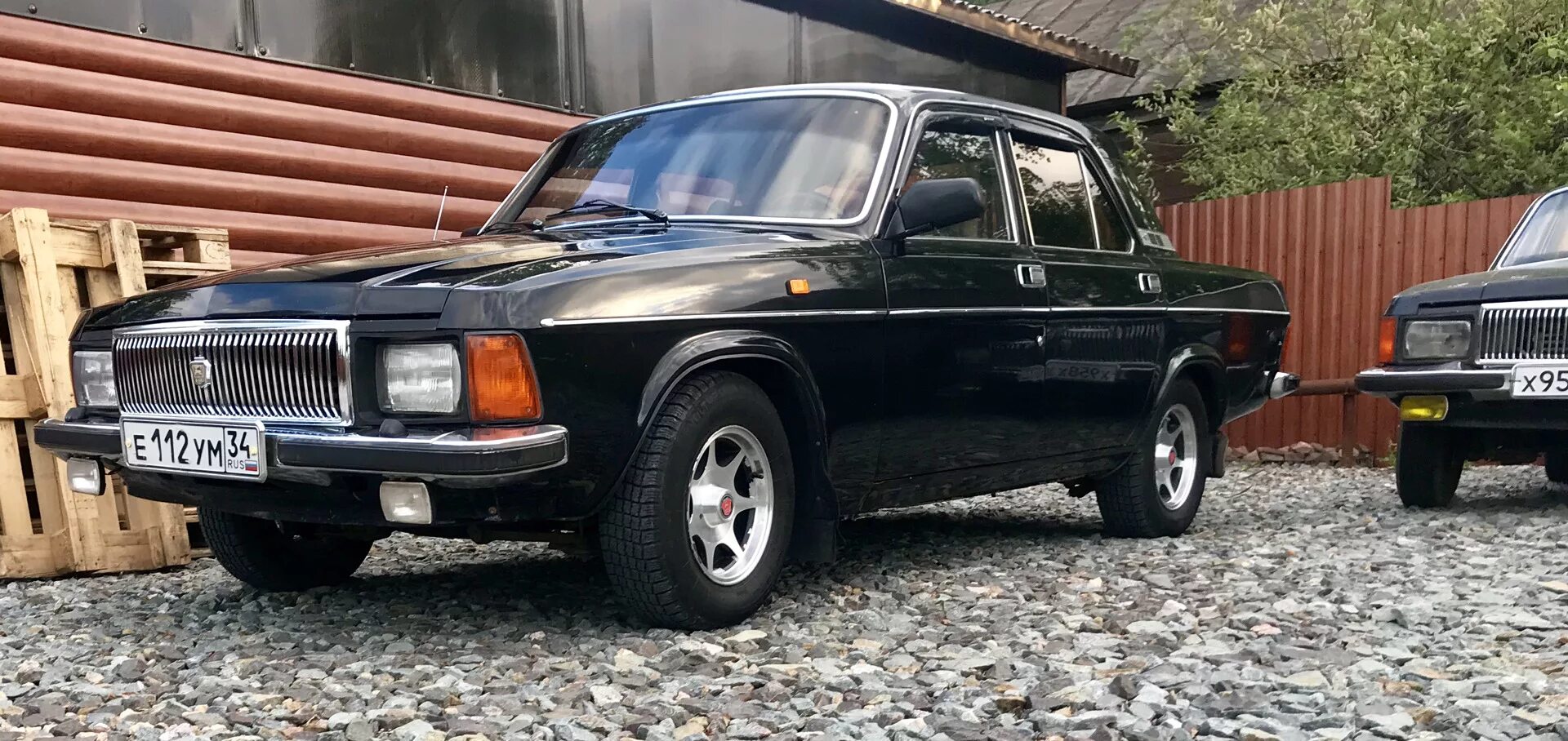 Молдинги газ 3102. Газ 3102 drive2. Кузов газ волга 24. Новый кузов газ 3102. Газ 3102 мускул кар.