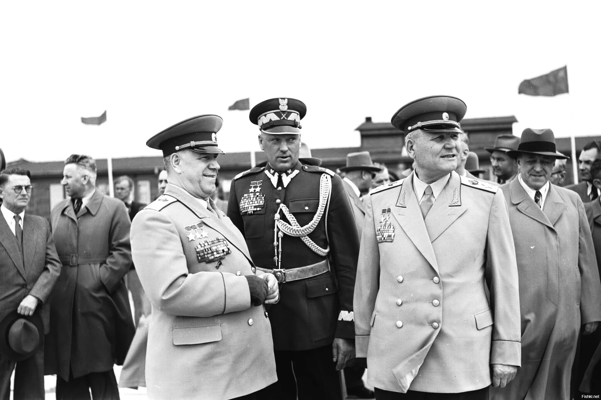 Военный союз 1955. Рокоссовский Маршал Польши 1955. Маршал Рокоссовский в польской форме.