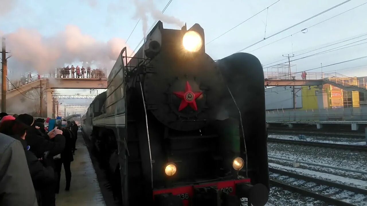 Электричка калуга обнинское. Поезда Обнинск. Ретро поезд Калуга Новогодняя столица. Обнинск поезда видео.